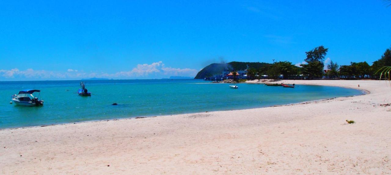 Tea Moon Beach House Thong Sala Exterior foto